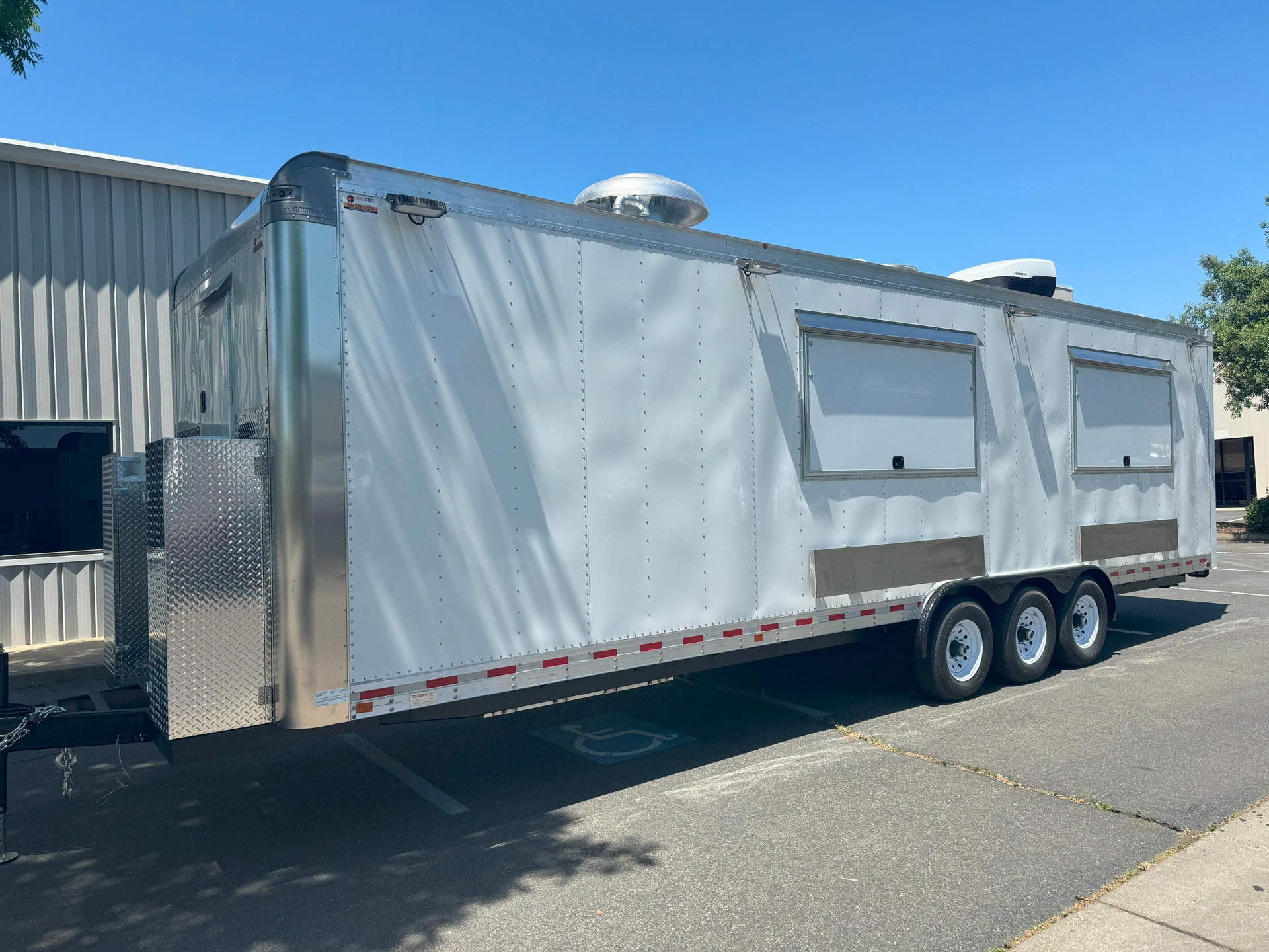 Commercial event and festival trailer