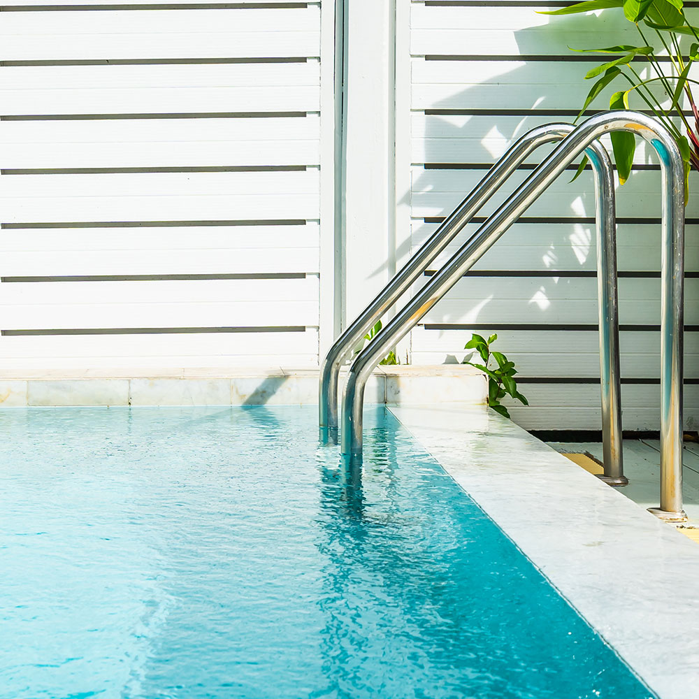 Modern Pool Fencing Inspection