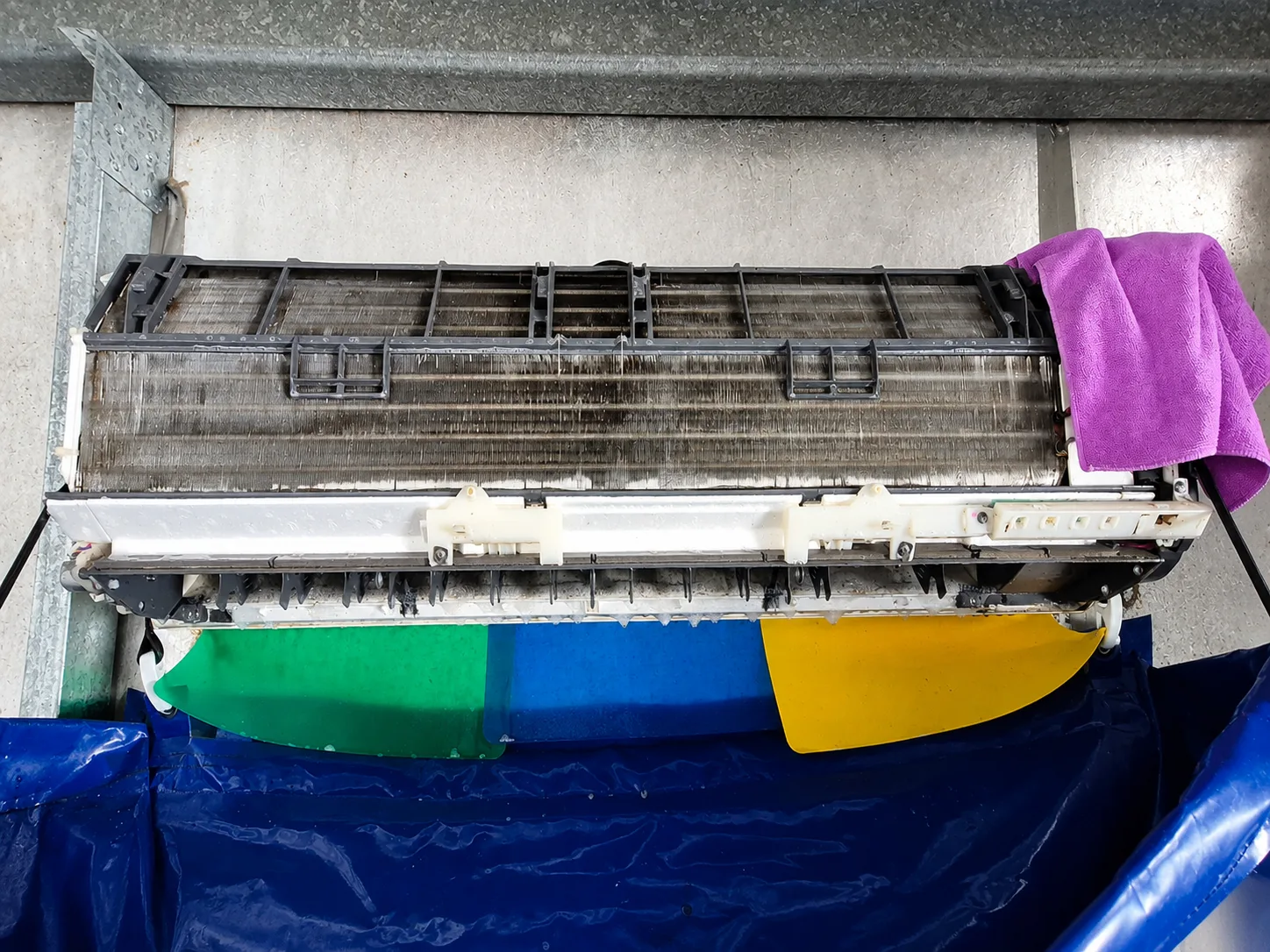 Air Conditioning Cleaning Technician