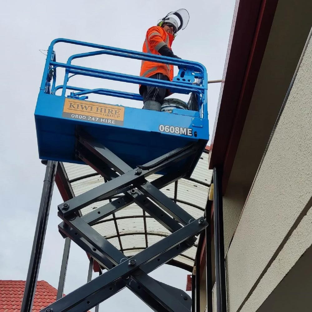 Commercial Building Wash